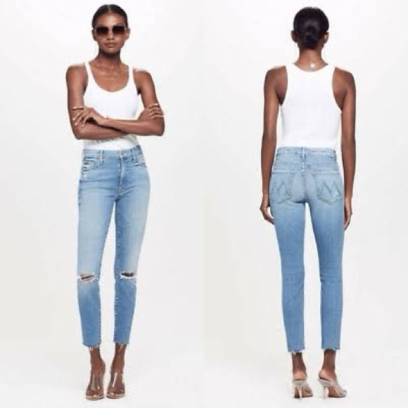 MOTHER High Waisted Looker Ankle Fray Blue Jeans in Thrilling Shots - Picture 2 of 11
